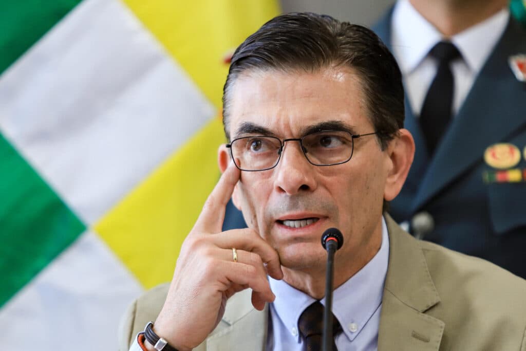 POLÉMICA POR FONDOS DE JUBILADOS: PRESIDENTE ALERTA SOBRE DESCUIDO DE ANTERIORES GOBIERNOS
