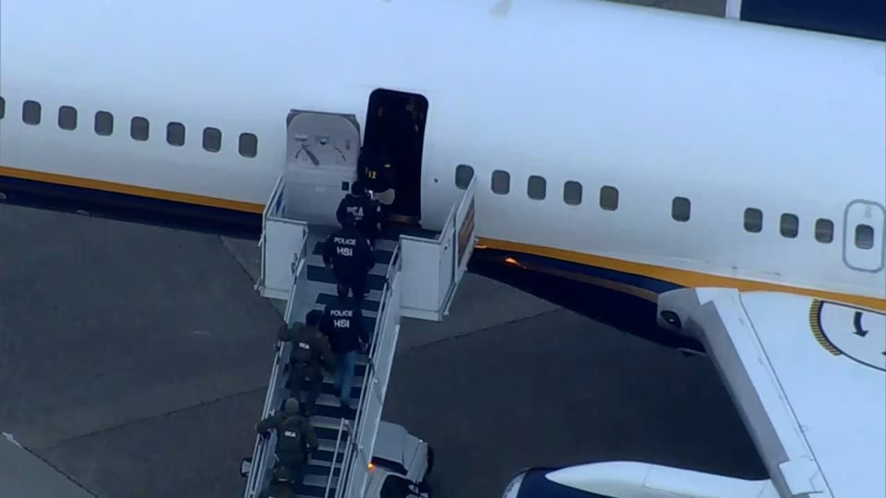 MADURO Y CILIA FLORES ATERRIZAN EN NUEVA YORK TRAS SER DETENIDOS EN CARACAS