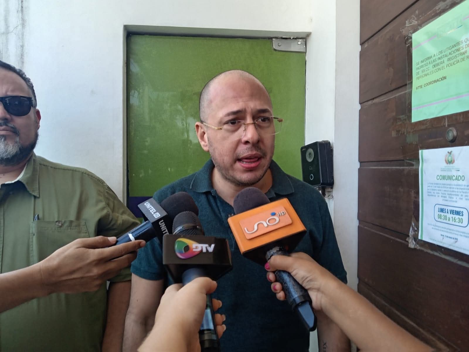 JUEZ HEBERT ZEBALLOS ES APREHENDIDO TRAS PRESENTARSE ANTE LA FELCN