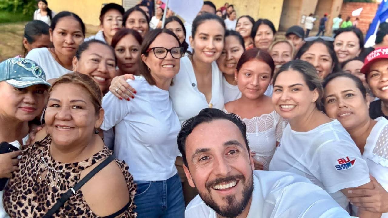 DESIREE BRAVO SE SUMA A LA CAMPAÑA DE JUAN PABLO VELASCO
