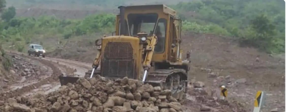 ABC REPORTA CIERRE DE VÍAS POR LLUVIAS