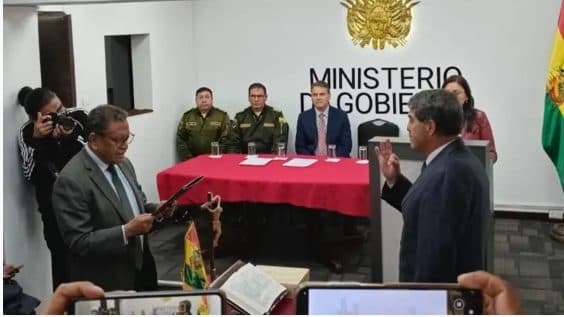 HERNÁN PAREDES ASUME EL VICEMINISTERIO DE RÉGIMEN INTERIOR