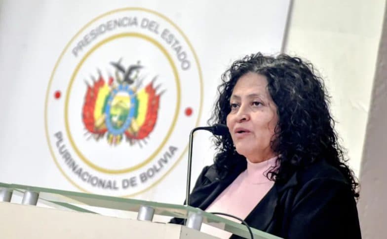 DEUDAS MILLONARIAS Y ATENCIÓN EN PASILLOS MARCAN EL COLAPSO DEL SUS