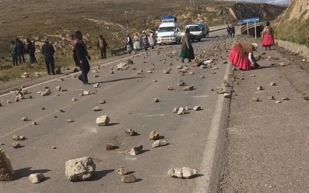 INCREMENTAN DE 20 A 32 LOS PUNTOS DE BLOQUEO EN EL PAÍS
