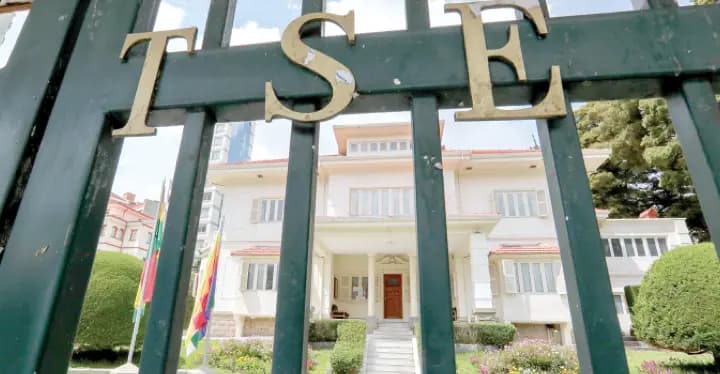 SUBNACIONALES: TSE PRESENTA LISTA OFICIAL DE CANDIDATOS HABILITADOS