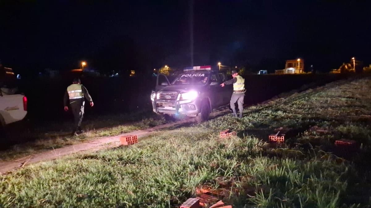 HALLAN CON VIDA A MUJER RAPTADA EN YAPACANÍ; BUSCAN A CUATRO IMPLICADOS