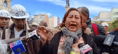 RESISTENCIA PACEÑA CONVOCA MARCHA PARA EXIGIR LA DESTITUCIÓN DE LARA