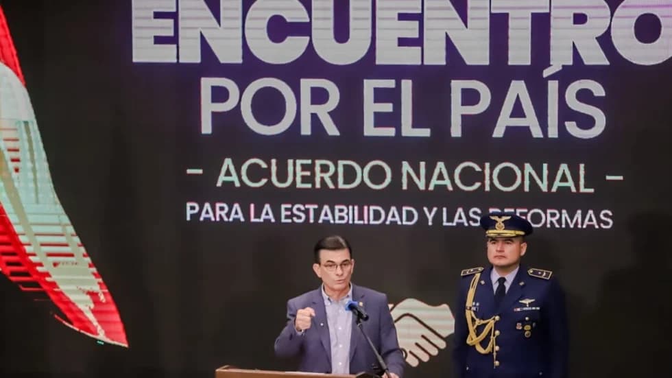 PAZ ALERTA SOBRE “SICARIATO ANTIDEMOCRÁTICO” EN ENCUENTRO NACIONAL EN COCHABAMBA