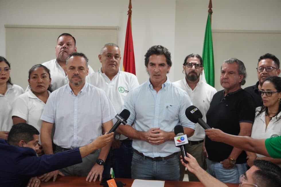 ALCLADE RESUELVE CONFLICTO EN SALUD Y ASEGURA ATENCIÓN SIN INTERRUPCIONES