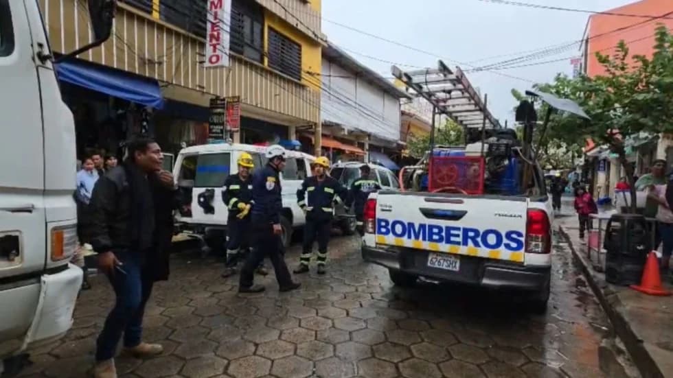 INCENDIO EN RESTAURANTE DE LA RAMADA DEJA 12 PERSONAS HERIDAS