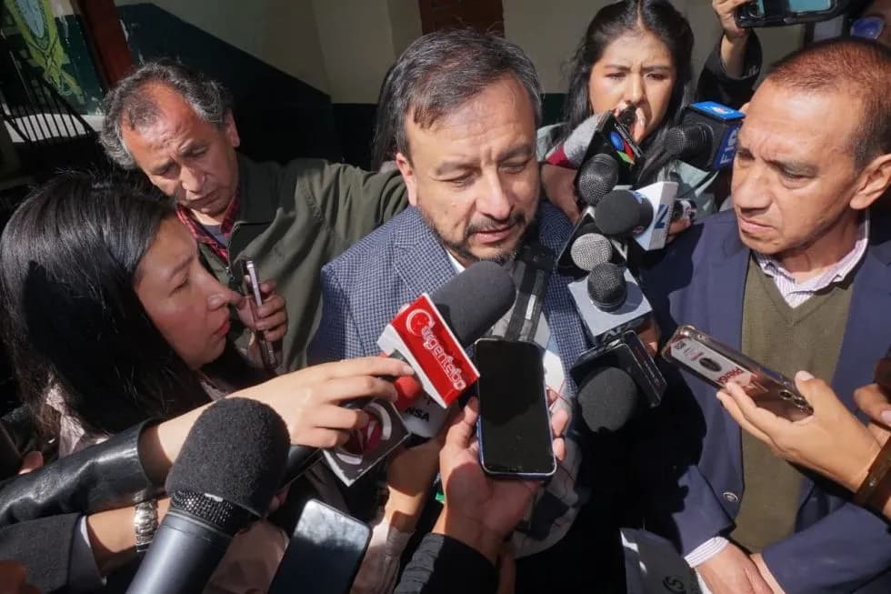 EXMINISTRO MEDINACELI NO SE PRESENTÓ A DECLARAR POR CASO “GASOLINA DESESTABILIZADA”