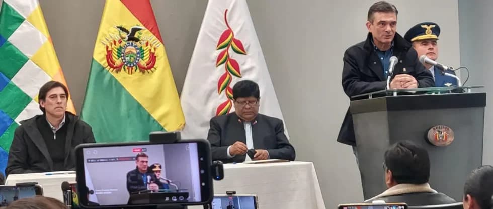 PAZ LANZA ADVERTENCIA: “LOS DÍAS DEL NARCOTERRORISMO ESTÁN CONTADOS”