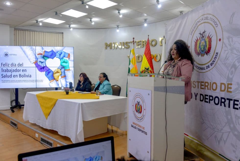 SALUD ANUNCIA PAGO DE HABERES PARA EL LUNES TRAS SUBSANAR OBSERVACIONES