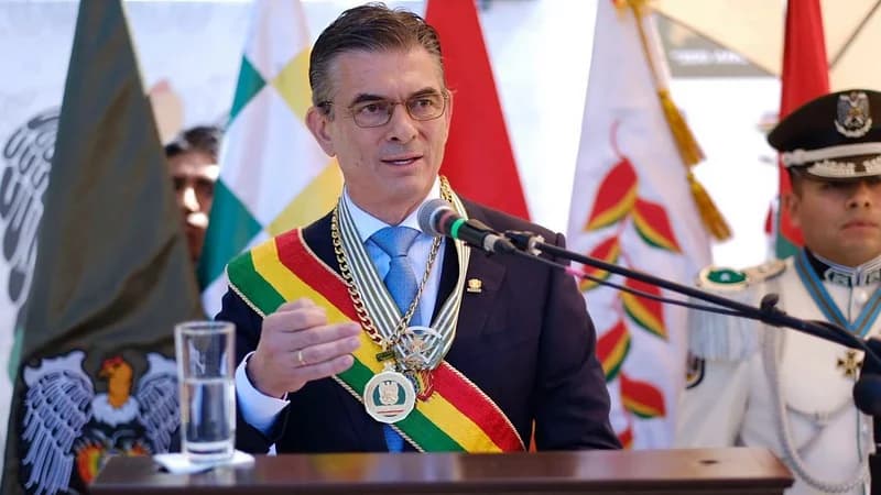 PRESIDENTE ASEGURA QUE EL MODELO 50/50 ENTRA EN ACCIÓN CON NUEVA LEY