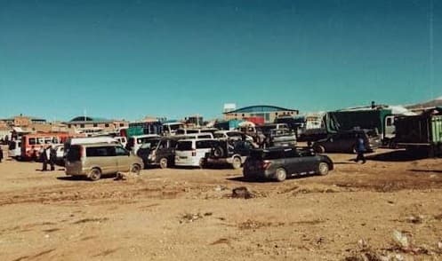 DIPUTADO CHILENO CUESTIONA PLAN DE NACIONALIZAR VEHÍCULOS INDOCUMENTADOS EN BOLIVIA