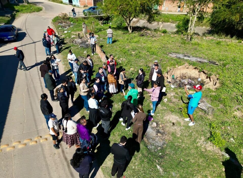 CONCEJALES INSPECCIONAN PRESUNTO AVASALLAMIENTO DE ÁREAS VERDES EN EL BARRIO GUAPURÚ