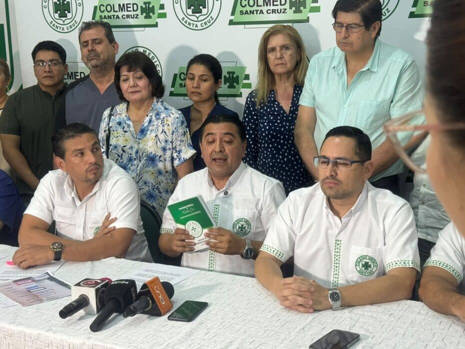 COLEGIO MÉDICO: «DIGITALIZAR LA ESCASEZ NO ES MODERNIZAR LA SALUD»