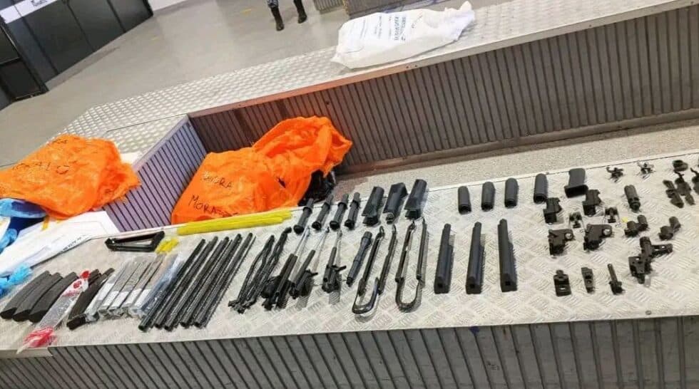 FISCALÍA ADVIERTE CÁRCEL PARA IMPLICADOS EN INGRESO ILEGAL DE ARMAS