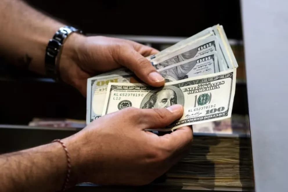 DÓLAR FLEXIBLE SIGUE EN SUBIDA Y LIBRECAMBISTAS VEN AFECTACIÓN