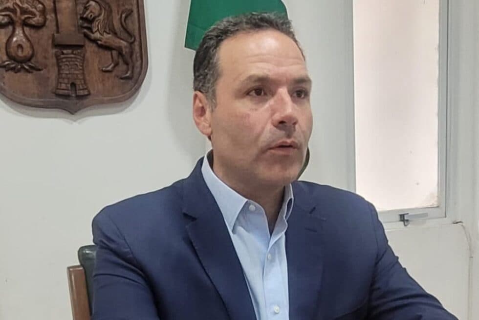 ZAMBRANA: “YPFB DEBE EXPLICAR QUÉ ESTÁ FALLANDO CON LOS COMBUSTIBLES”