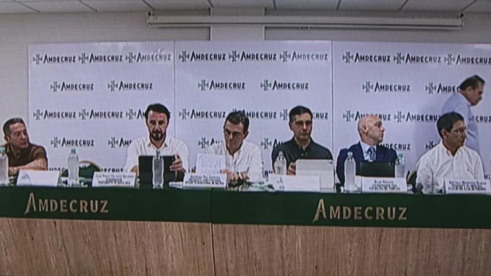 PAZ Y ALCALDES FIRMAN CONVENIO PARA EJECUTAR 51 UNIDADES EDUCATIVAS