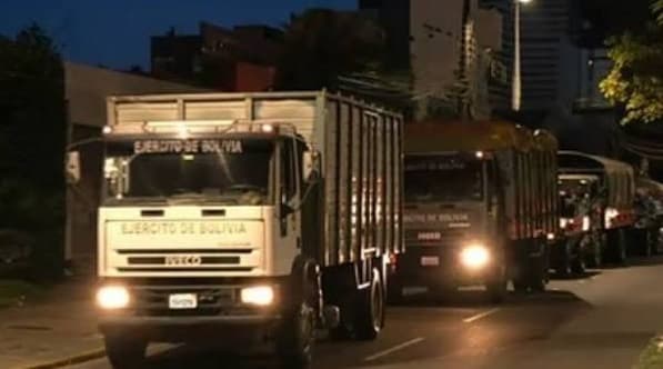 YAPACANÍ: POLICÍA Y MILITARES BUSCAN GARANTIZAR EL PASO ANTE AMENAZA DE BLOQUEO
