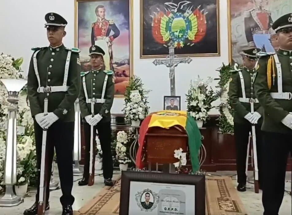 POLICÍA OTORGA ASCENSO PÓSTUMO A YERSON SALAZAR TRAS SU ÚLTIMA MISIÓN EN SAN MATÍAS