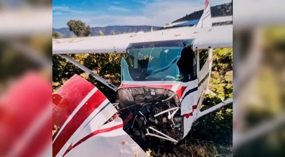 ACCIDENTE AÉREO EN TARIJA: TRES HERIDOS TRAS LA CAÍDA DE UNA AVIONETA