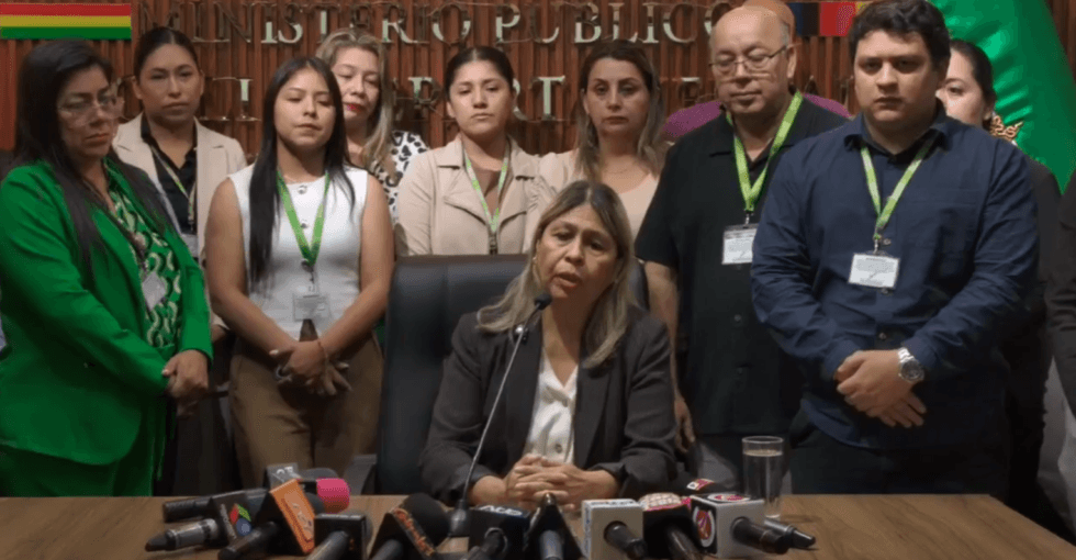 MABEL ANDRADE ASUME COMO NUEVA FISCAL DE SANTA CRUZ