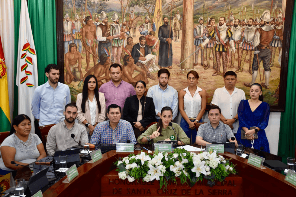 CONCEJO APRUEBA PASAJE DE BS 3,50 PARA ADULTOS Y EXIGE MEJORAS EN EL TRANSPORTE