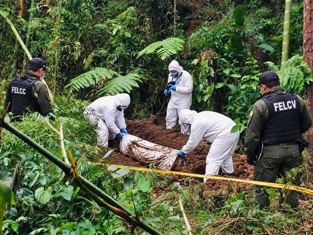 HALLAN ENTERRADO EL CUERPO DE UNA MUJER DESAPARECIDA DESDE ABRIL Y SU CONCUBINO ES APREHENDIDO