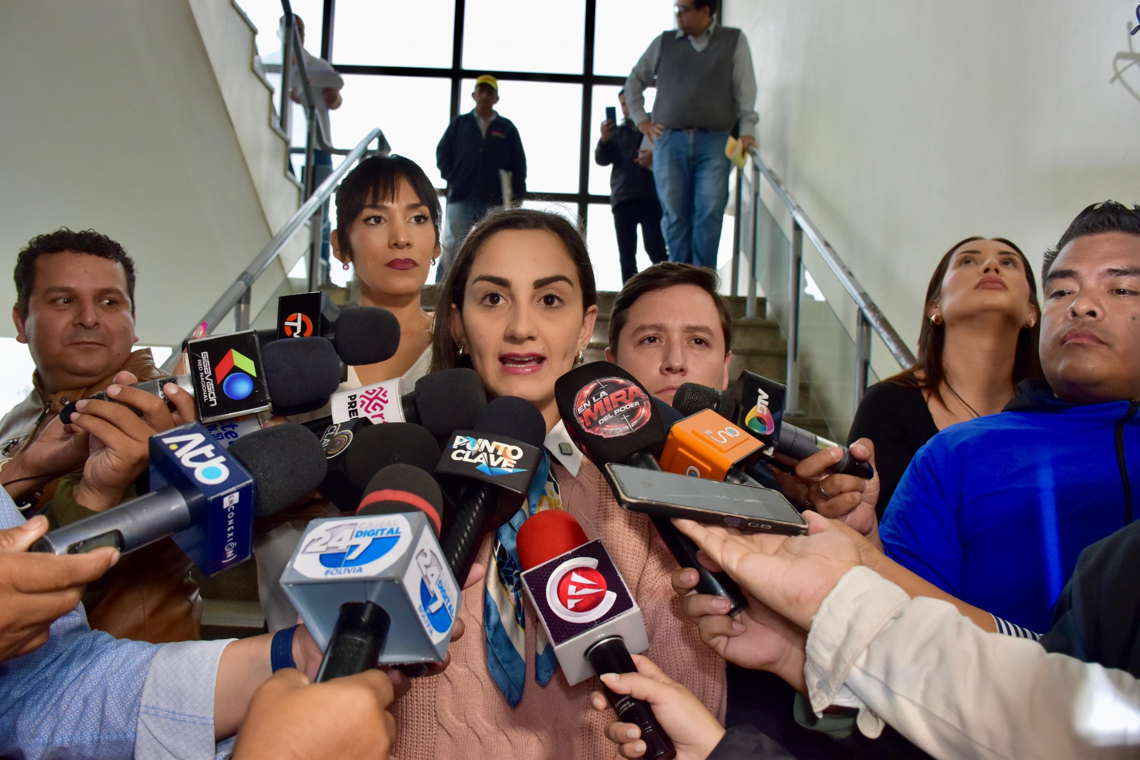 “PEDIMOS CÁRCEL Y QUE SE DEVUELVAN LOS RECURSOS”: NAYAR SOBRE JHONNY FERNÁNDEZ