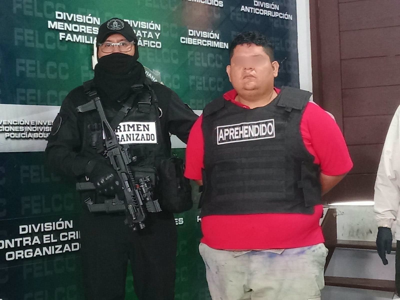 ENCUENTRAN 90 CELULARES Y OTROS OBJETOS EN UN INMUEBLE INTERVENIDO EN EL PLAN TRES MIL