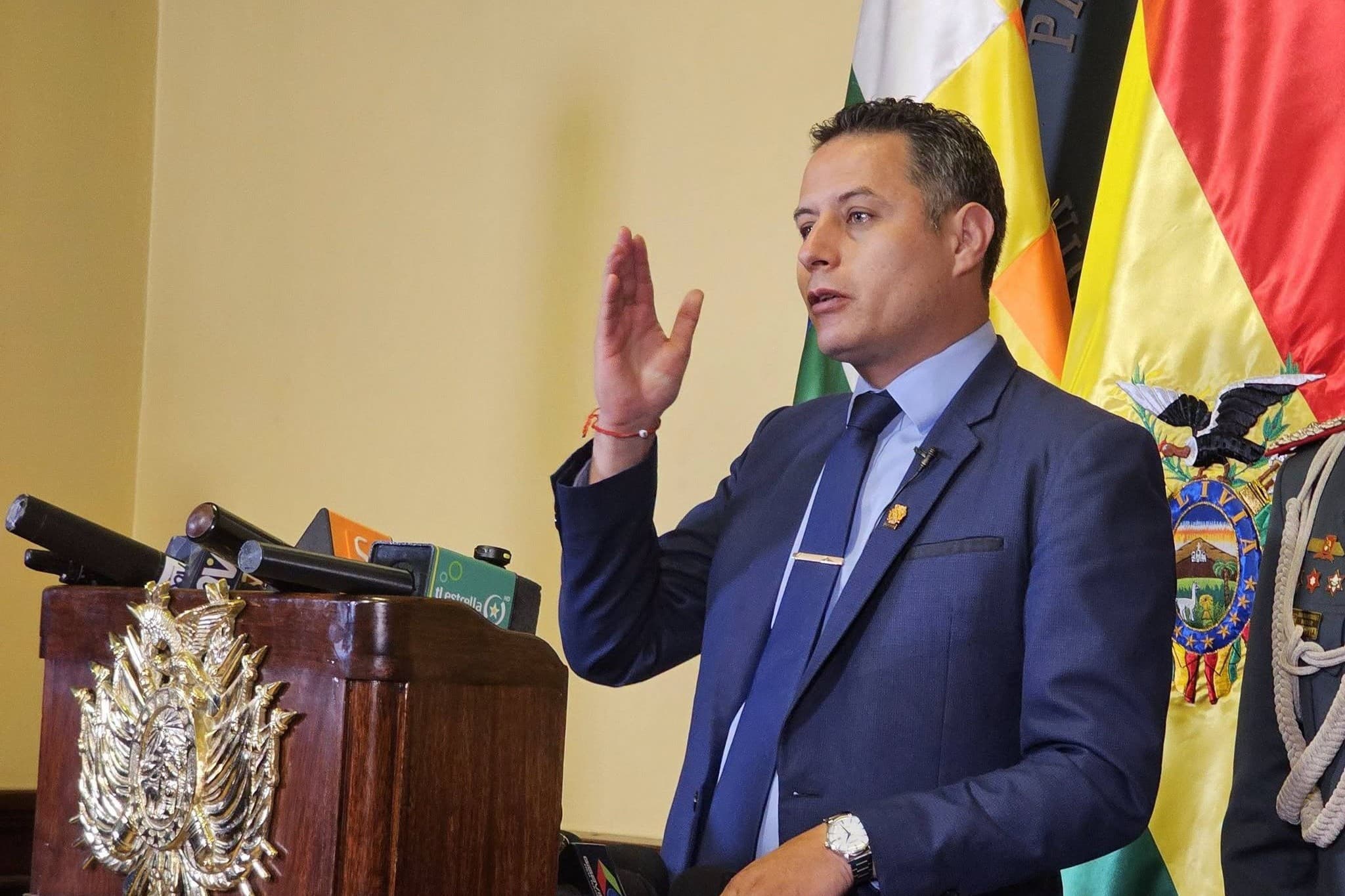 EDMAND LARA CONVOCA A RODRIGO PAZ A PRESENTAR SU INFORME ORAL ANTE LA ALP