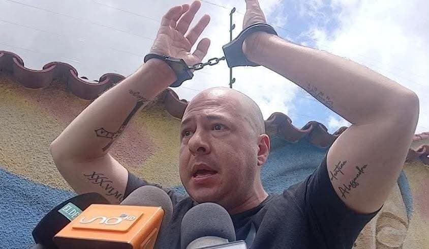 APREHENDEN A HEBERT ZEBALLOS EN UNA CLÍNICA