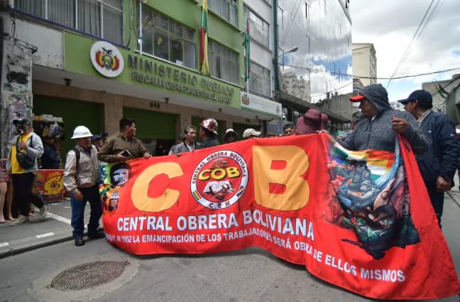 EL GOBIERNO CONFIRMA QUE LA COB AVALA EL NUEVO DECRETO QUE ENTRA EN VIGENCIA HOY
