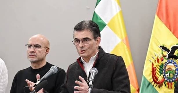 PAZ ANUNCIA QUE EL GOBIERNO ASUMIRÁ EL PAGO DE PREDIARIOS Y EL BONO DE VACUNACIÓN