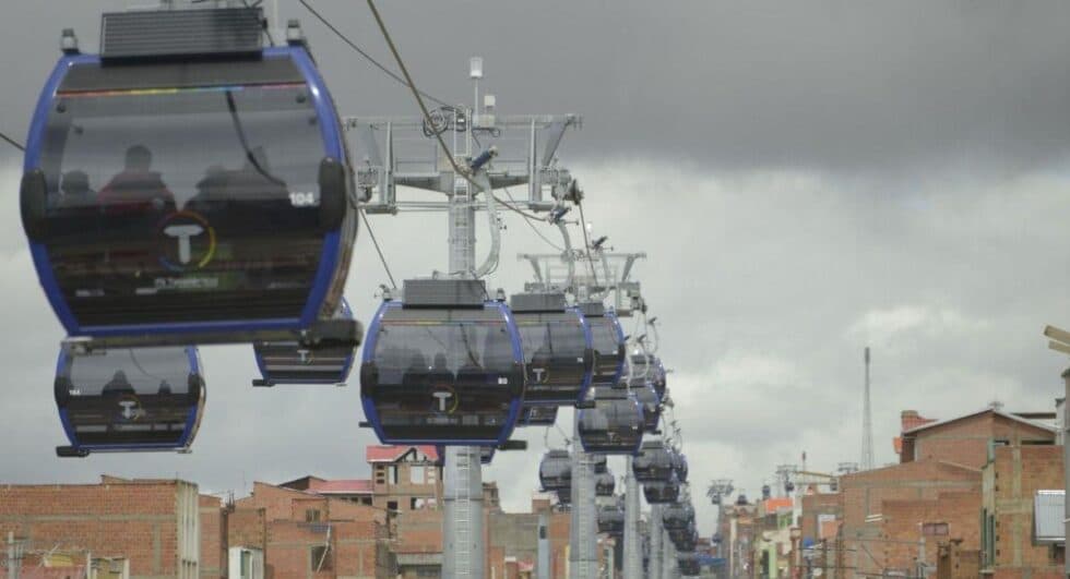 MI TELEFÉRICO ANUNCIA MEDIDAS LEGALES PARA USUARIO QUE INTENTÓ ABRIR UNA CABINA EN MOVIMIENTO