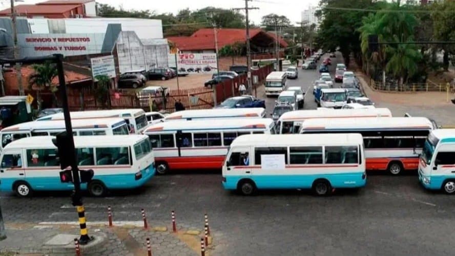 TRANSPORTE PÚBLICO RATIFICA REPLIEGUE DE MICROS PARA ESTE LUNES