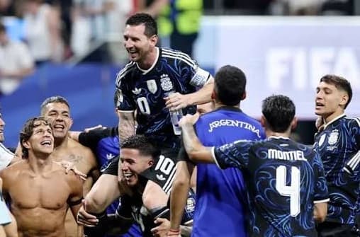 ARGENTINA VA POR EL BICAMPEONATO TRAS ELIMINAR A INGLATERRA
