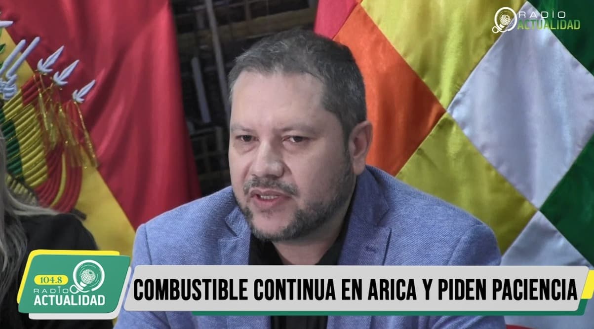 COMBUSTIBLE CONTINUA EN ARICA Y GOBIERNO PIDE PACIENCIA A LA POBLACIÓN