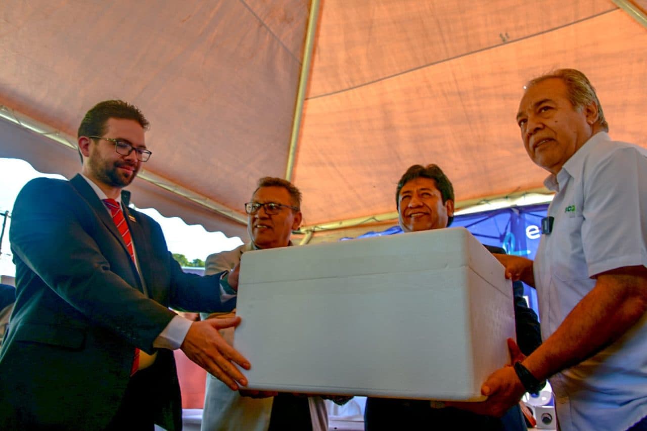 VENEZUELA DONA A BOLIVIA 100 MIL DOSIS DE VACUNAS CONTRA EL SARAMPIÓN