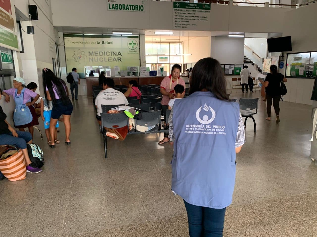 DEFENSORÍA VERIFICA QUE PACIENTES VULNERABLES RECIBAN ATENCIÓN MÉDICA