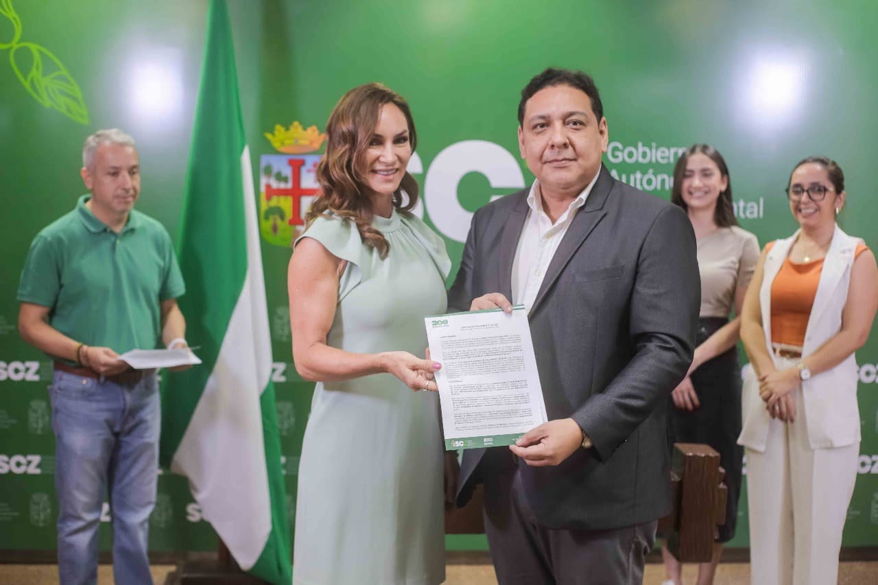 MARÍA INGRID RIVERO ASUME LA DIRECCIÓN DE GÉNERO DE LA GOBERNACIÓN CRUCEÑA