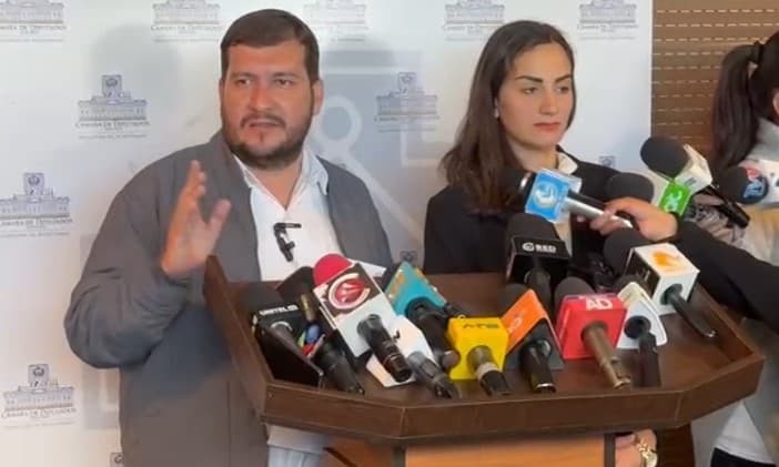CIVICO DENUNCIA “BURLA” DE LA ALP POR SUSPENDER DEBATE DE LEY DE COMBUSTIBLES