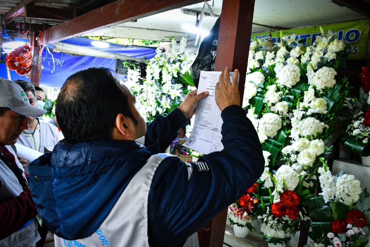 EL MUNICIPIO DA A CONOCER LISTA DE PRECIOS REFERENCIALES DE FLORES POR TODOS SANTOS