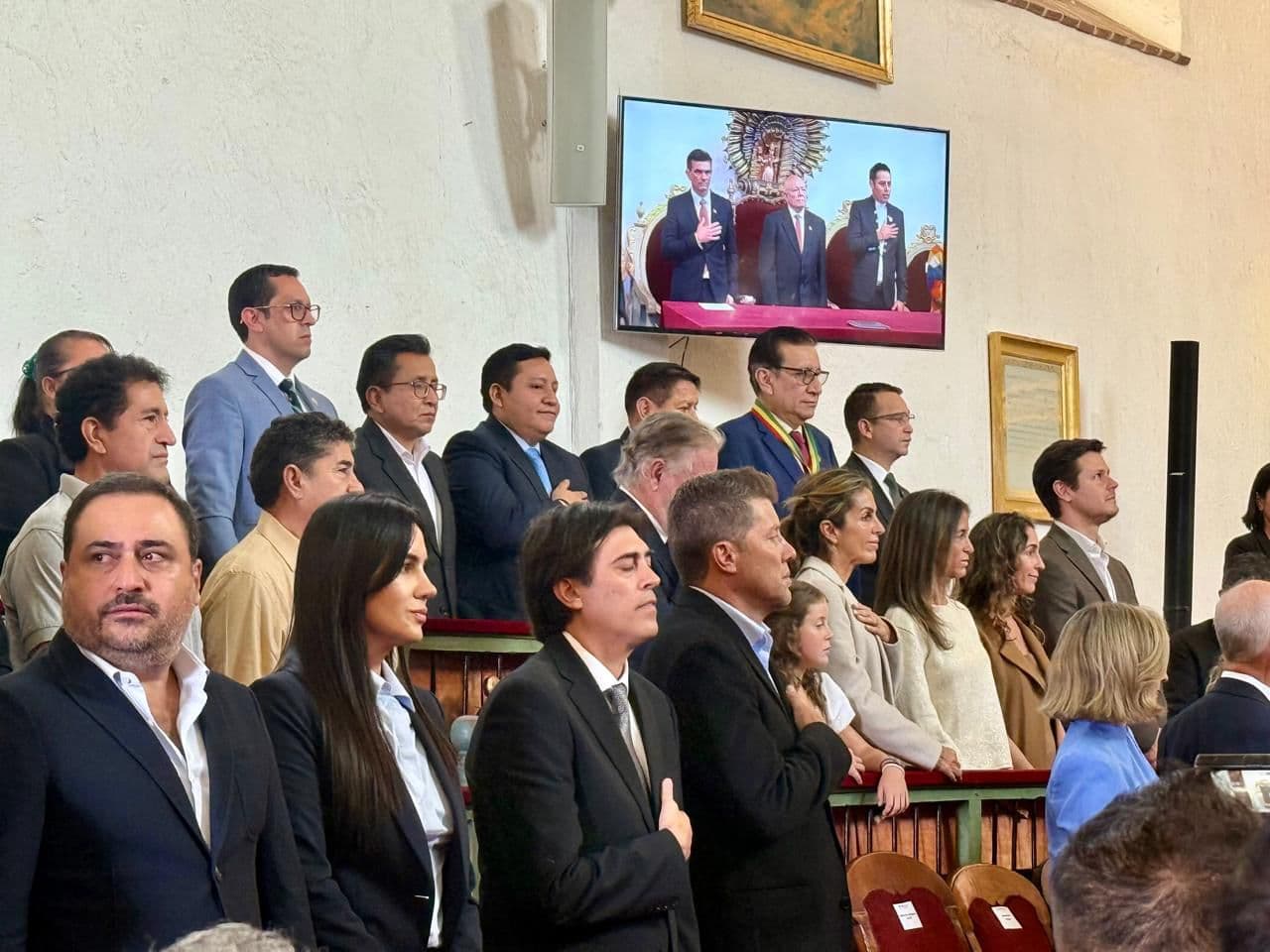 FISCALÍA REAFIRMA RESPETO AL ESTADO DE DERECHO EN CEREMONIA DE ENTREGA DE CREDENCIALES