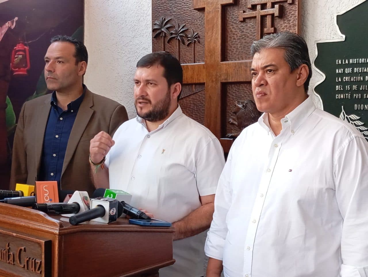 CIVICOS CRUCEÑOS RESPALDA GABINETE DE PAZ Y EXIGE ACCIONES CONCRETAS FRENTE A LA CRISIS