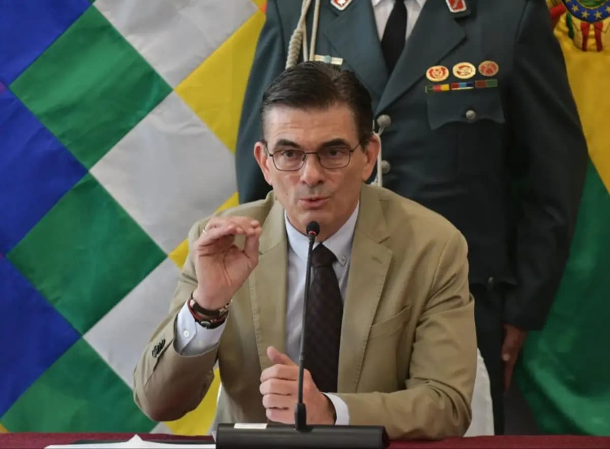PAZ DEFIENDE ELIMINACIÓN DEL IMPUESTO A LAS GRANDES FORTUNAS PARA ATRAER INVERSIÓN