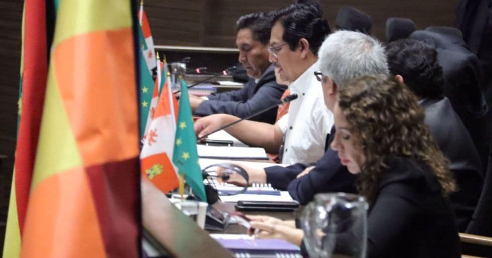 CÁMARA DE DIPUTADOS SUSPENDE SESIÓN SOBRE DESIGNACIÓN DE VOCALES DEL TSE